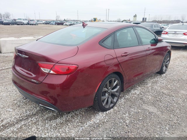43920790 :رقم المزاد ، 1C3CCCBB2FN693478 vin ، 2015 Chrysler 200 S مزاد بيع