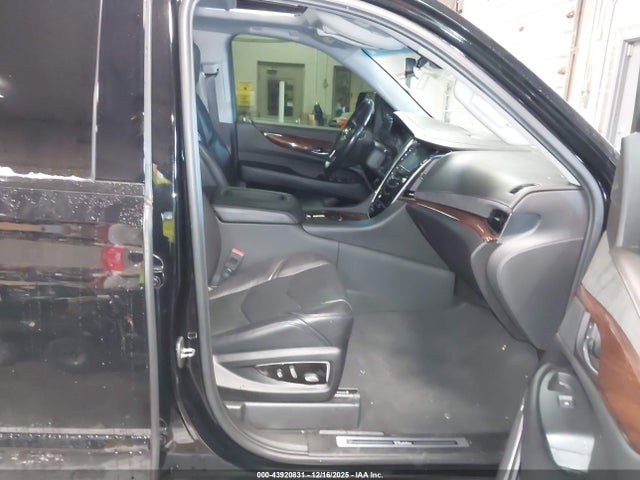 2019 CADILLAC ESCALADE 1GYS4BKJ9KR346135 Photo 4