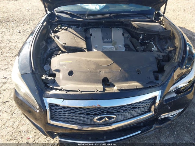 43920883 :رقم المزاد ، JN1BY1APXJM180653 vin ، 2018 Infiniti Q70 3.7 Luxe مزاد بيع