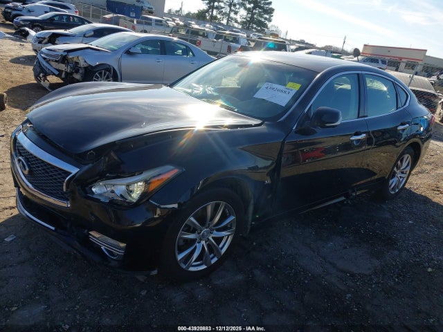 43920883 :رقم المزاد ، JN1BY1APXJM180653 vin ، 2018 Infiniti Q70 3.7 Luxe مزاد بيع