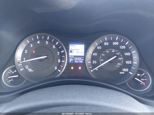 43920883 :رقم المزاد ، JN1BY1APXJM180653 vin ، 2018 Infiniti Q70 3.7 Luxe مزاد بيع