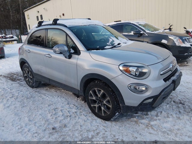 2016 FIAT 500X ZFBCFYCT0GP376315 Photo 0