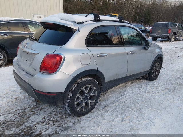2016 FIAT 500X ZFBCFYCT0GP376315 Photo 3