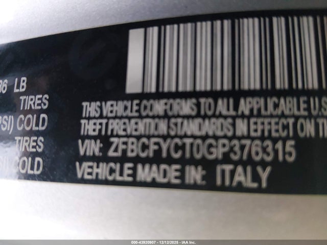 2016 FIAT 500X ZFBCFYCT0GP376315 Photo 8