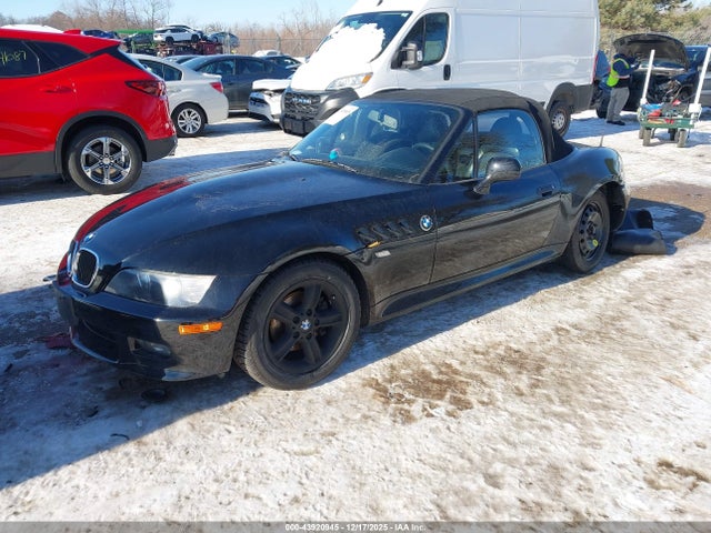 2001 BMW Z3 WBACN33421LK46169 Photo 1