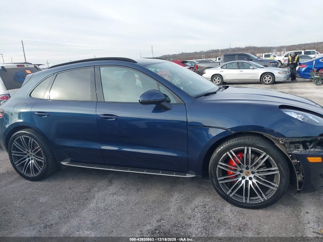 Продаж на аукціоні авто 2016 Porsche Macan Turbo, vin: WP1AF2A51GLB93811, номер лоту: 43920953