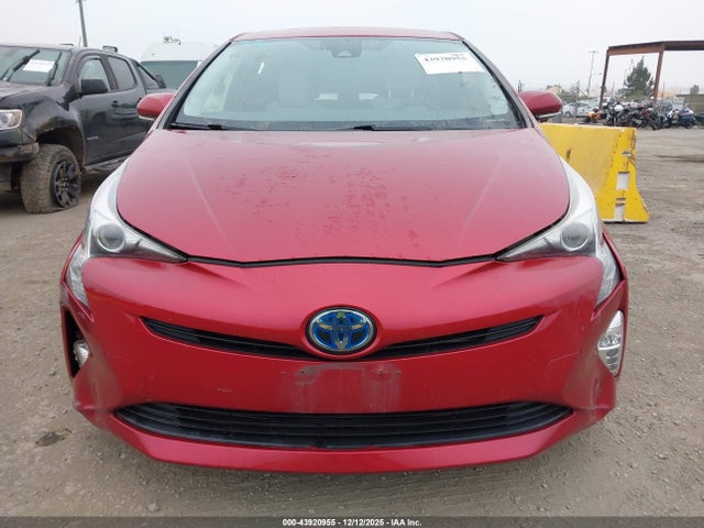 JTDKARFU8G3508892 Toyota Prius Three Touring