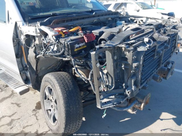 2018 CHEVROLET SILVERADO 1500 3GCUCRER8JG397197 Photo 5