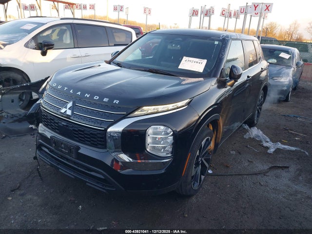 2022 MITSUBISHI OUTLANDER JA4J4TA82NZ013635 Photo 1