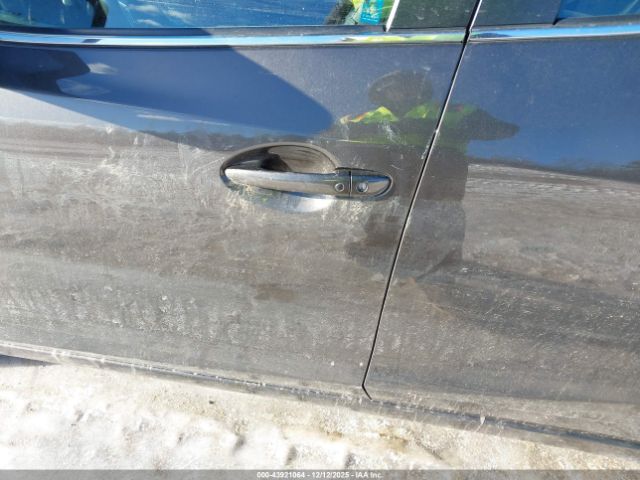 2017 MAZDA MAZDA3 3MZBN1V71HM111782 Photo 8