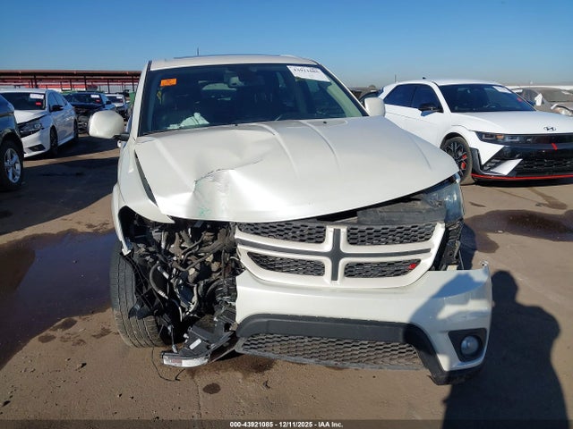 3C4PDCEG9JT528019 Dodge JOURNEY GT