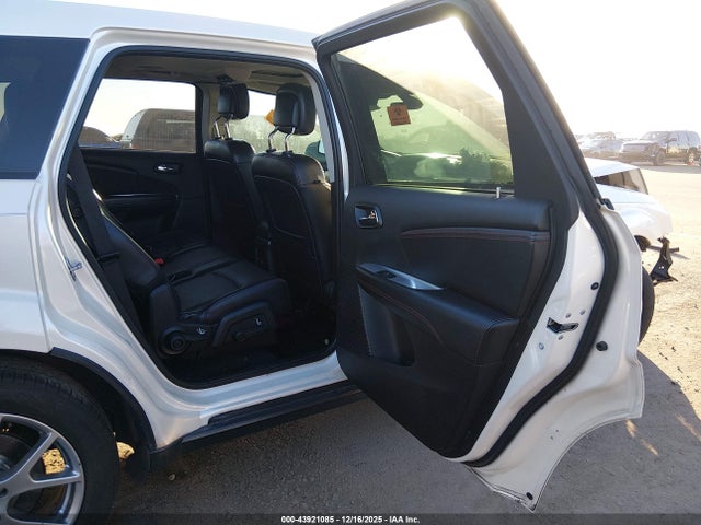 3C4PDCEG9JT528019 Dodge JOURNEY GT