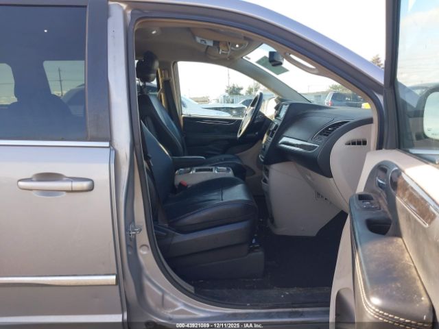 2015 CHRYSLER TOWN & COUNTRY 2C4RC1BG2FR560700 Photo 4