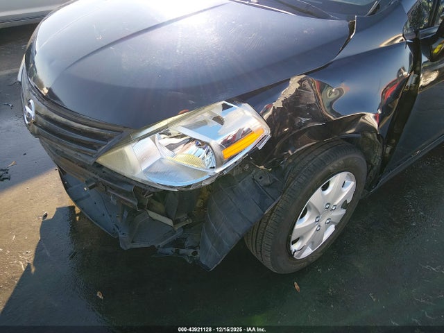 Продажа на аукционе авто 2011 Nissan Versa 1.8s, vin: 3N1BC1CPXBL445790, номер лота: 43921128