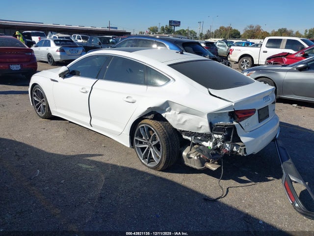 2023 AUDI A5 SPORTBACK WAUFACF55PA032391 Photo 2