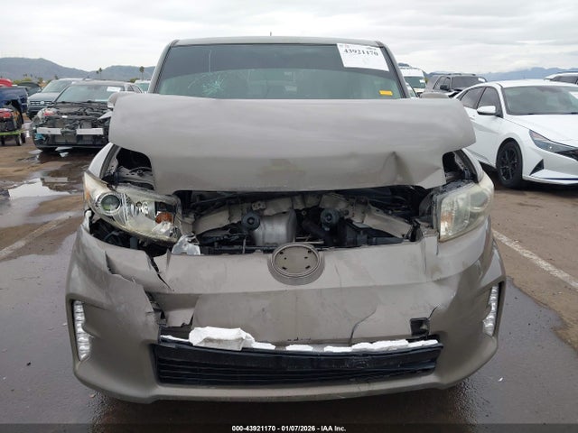 Scion XB 2014 JTLZE4FE9EJ059346 Image 12