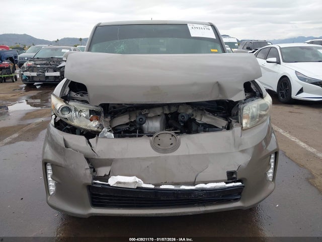 Scion XB 2014 JTLZE4FE9EJ059346 Image 6