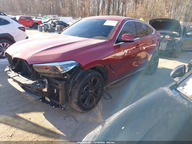 2021 BMW X6 5UXCY6C07M9E34441 Photo 1