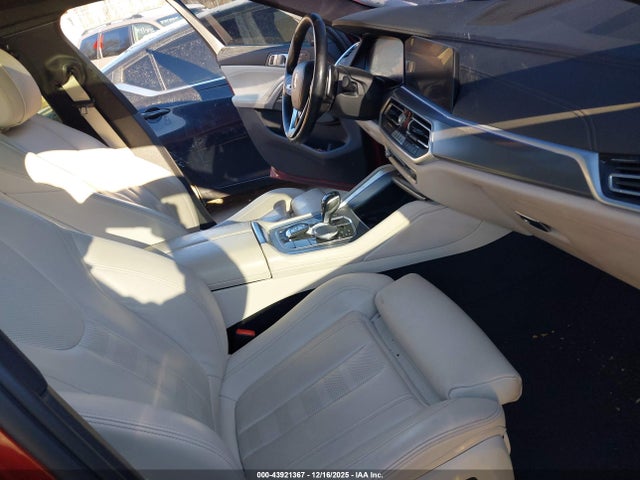 2021 BMW X6 5UXCY6C07M9E34441 Photo 4
