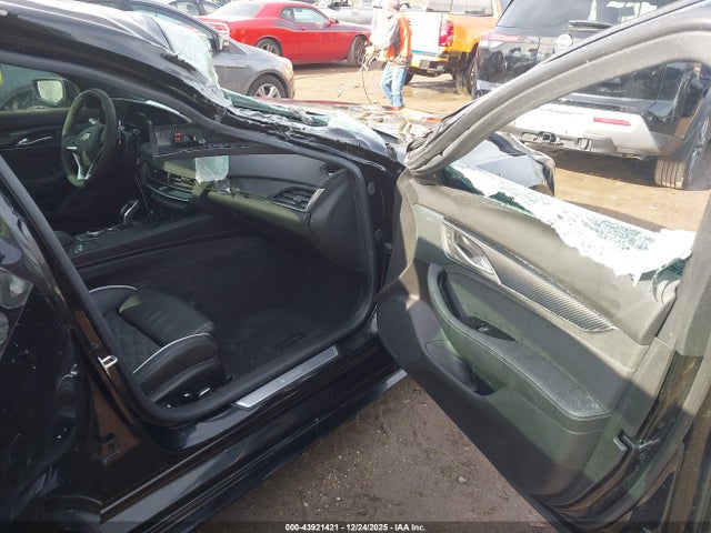 2025 CADILLAC CT5-V 1G6DR5RW9S0119876 Photo 4