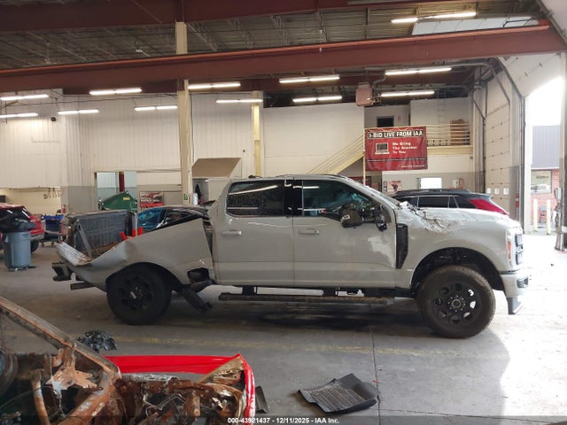 Ford F-350 Xlt 2025 1FT8W3BN0SEC53434 Image 13