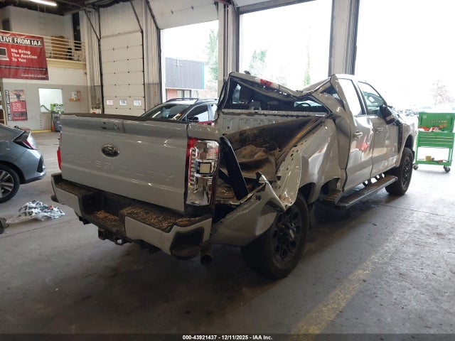 Ford F-350 Xlt 2025 1FT8W3BN0SEC53434 Image 4