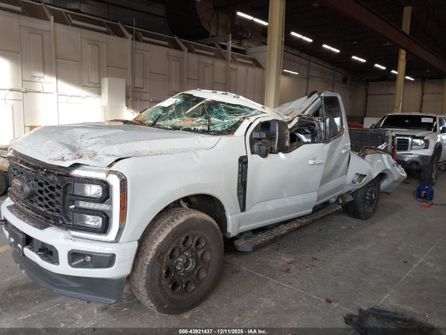 Ford F-350 Xlt 2025 1FT8W3BN0SEC53434 Image 6