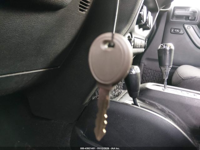 2014 JEEP WRANGLER UNLIMITED 1C4BJWDG4EL129591 Photo 10