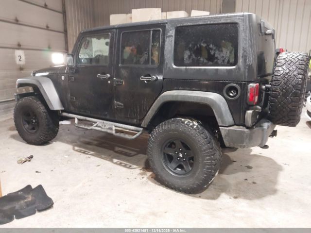 2014 JEEP WRANGLER UNLIMITED 1C4BJWDG4EL129591 Photo 2