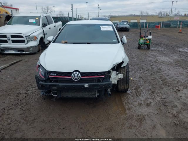 2018 VOLKSWAGEN GOLF GTI 3VW547AU2JM251053 Photo 5