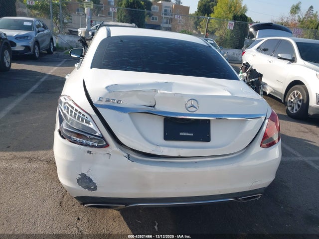 Mercedes-Benz C 300 2015 55SWF4JB6FU075424 Image 16