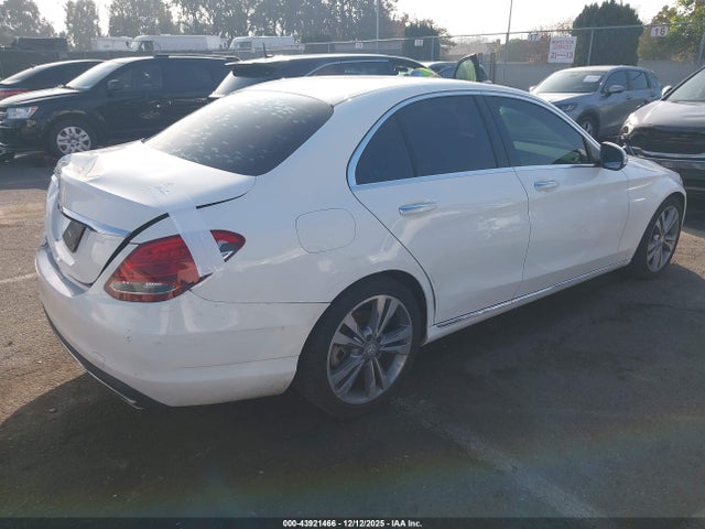 Mercedes-Benz C 300 2015 55SWF4JB6FU075424 Image 4