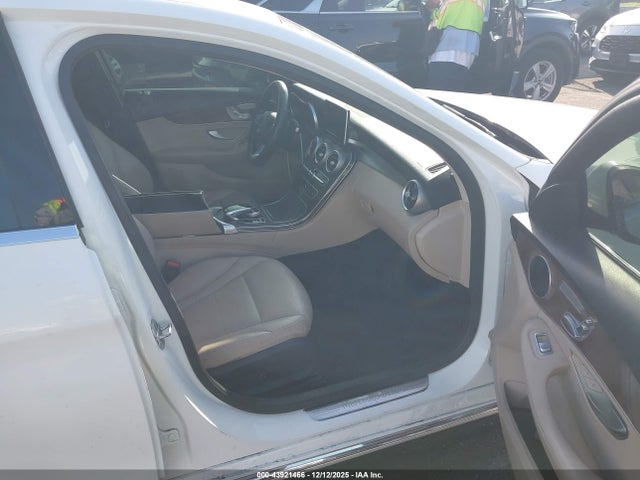 Mercedes-Benz C 300 2015 55SWF4JB6FU075424 Image 5