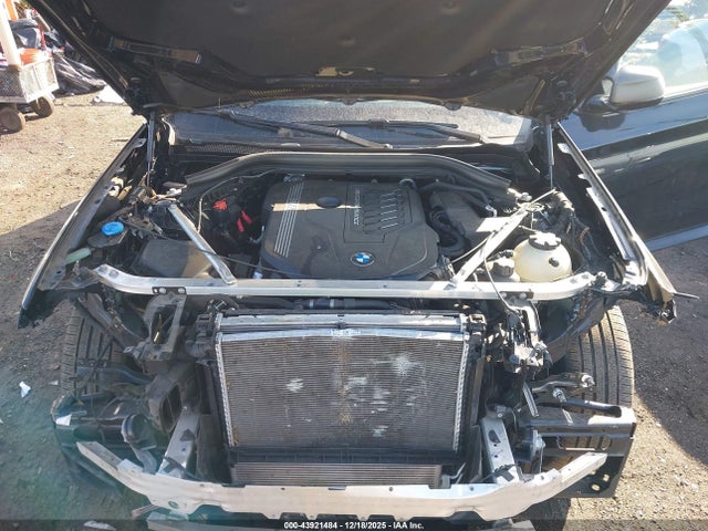43921484 :رقم المزاد ، 5UXTY9C0XM9G76125 vin ، 2021 Bmw X3 M40i مزاد بيع