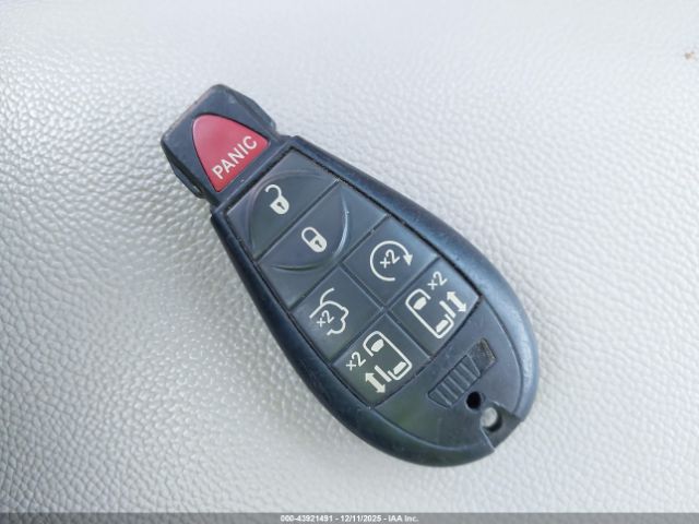 2016 CHRYSLER TOWN & COUNTRY 2C4RC1BG6GR150290 Photo 10