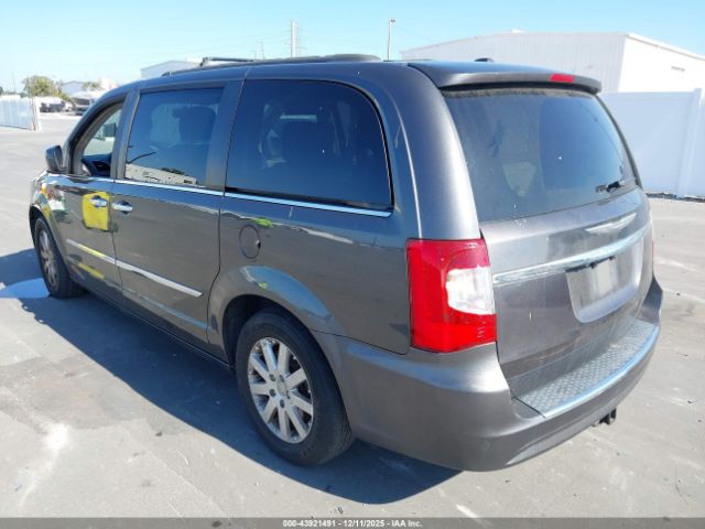 2016 CHRYSLER TOWN & COUNTRY 2C4RC1BG6GR150290 Photo 2
