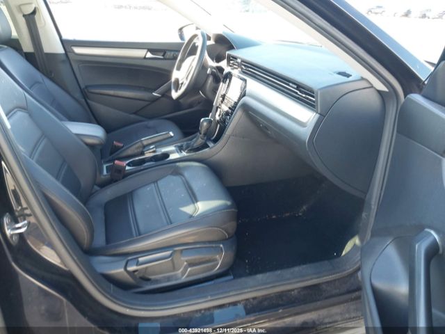 2021 VOLKSWAGEN PASSAT 1VWSA7A32MC007413 Photo 4