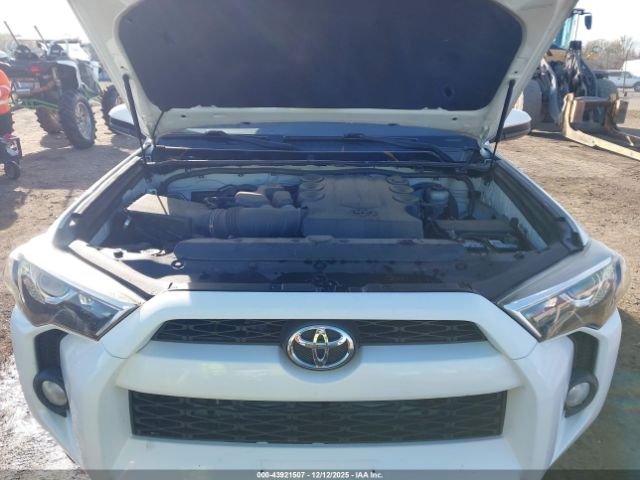 2018 TOYOTA 4RUNNER JTEZU5JR1J5178859 Photo 9