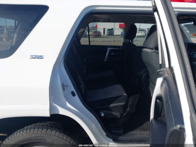 2018 TOYOTA 4RUNNER JTEZU5JR1J5178859 Photo 7