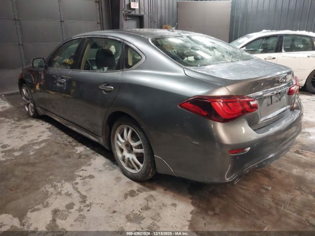2016 INFINITI Q70L JN1BY1PR9GM721161 Photo 2