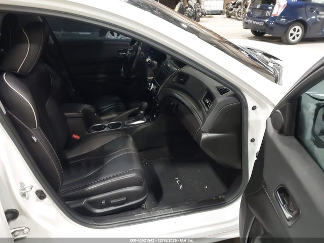 Продаж на аукціоні авто 2021 Acura Ilx Premium Package/technology Package, vin: 19UDE2F73MA007772, номер лоту: 43921542