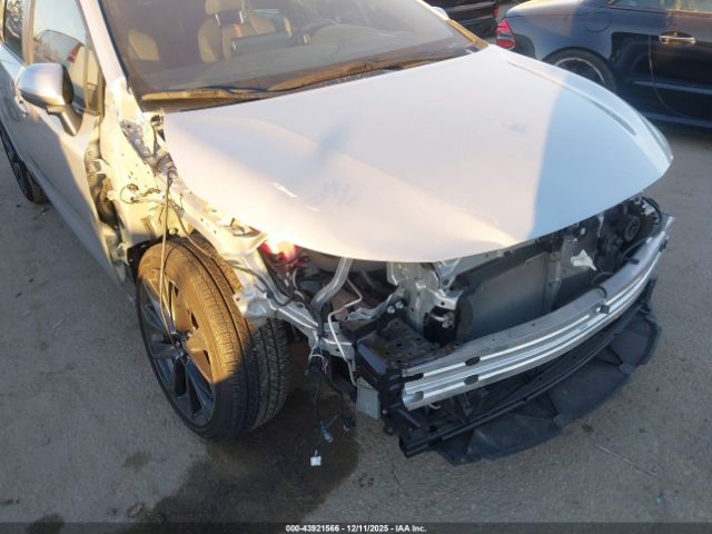 2024 TOYOTA COROLLA JTDBCMFE9R3067444 Photo 5