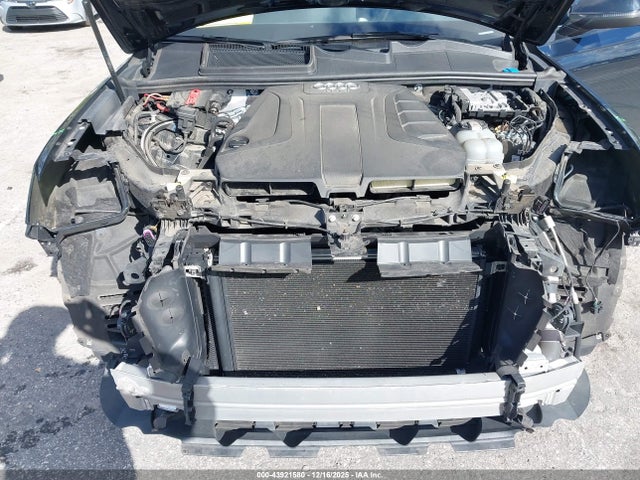 2017 AUDI Q7 WA1LHAF72HD040269 Photo 9