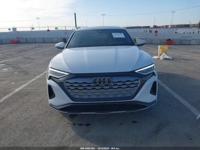 Audi Q8 E-tron Premium Plus Quattro 2024 WA15AAGE3RB033550 Image 12