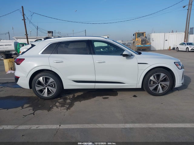 Audi Q8 E-tron Premium Plus Quattro 2024 WA15AAGE3RB033550 Image 13