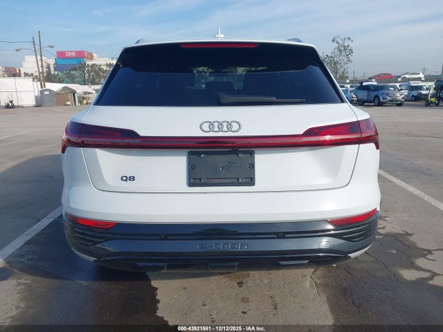 Audi Q8 E-tron Premium Plus Quattro 2024 WA15AAGE3RB033550 Image 16