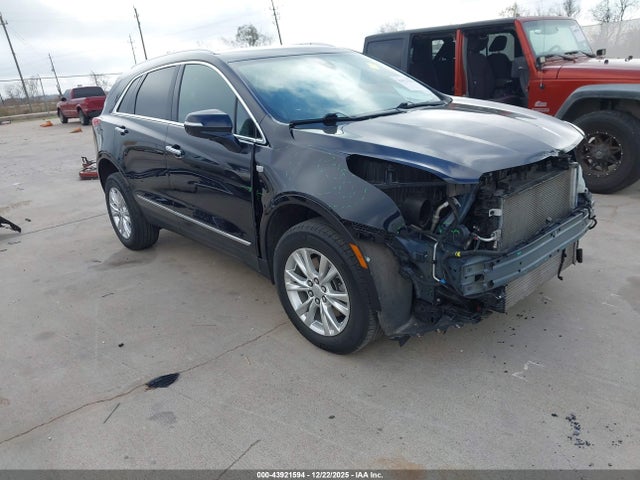 2022 CADILLAC XT5 1GYKNAR48NZ131471 Photo 0