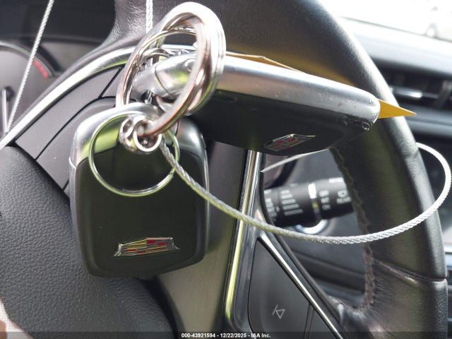 2022 CADILLAC XT5 1GYKNAR48NZ131471 Photo 10