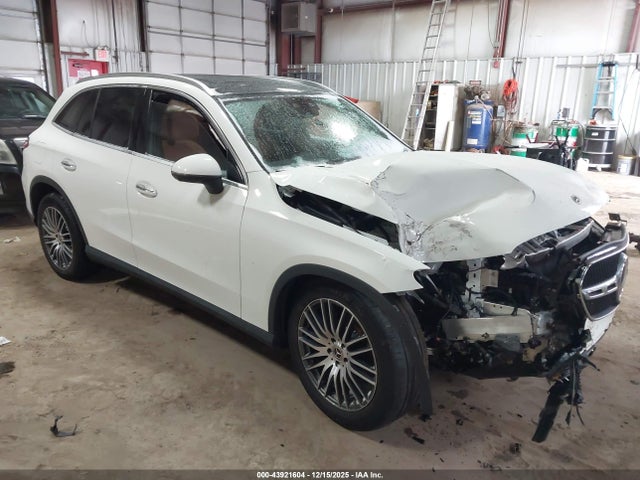 2023 MERCEDES-BENZ GLC 300 W1NKM4HB4PF044187