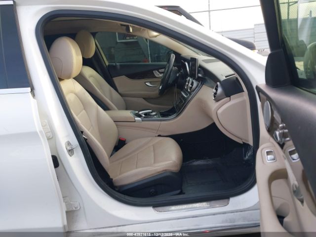 2015 MERCEDES-BENZ C 300 55SWF4KB0FU020210 Photo 4